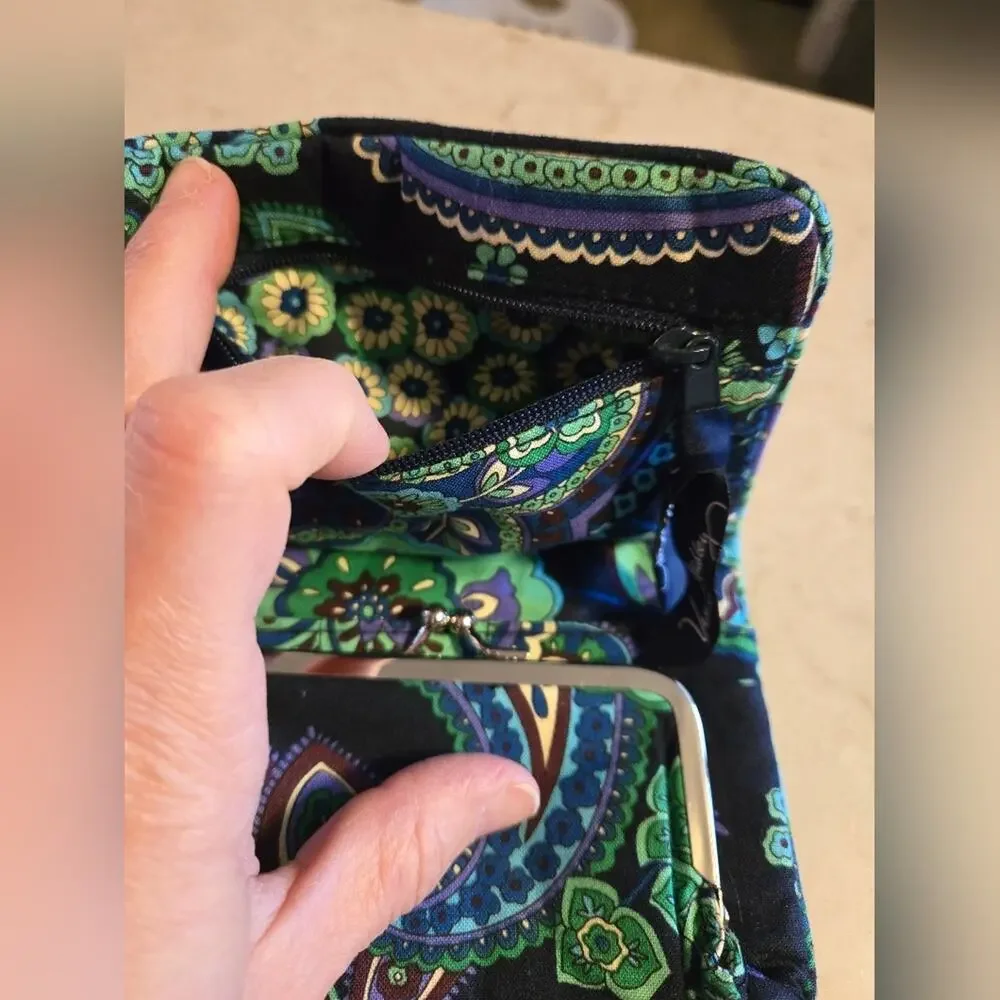 Vera Bradley Quilted Wallet Keychain Cover Coin Clasp Pocket Paisley Blue Green - Picture 7 of 9